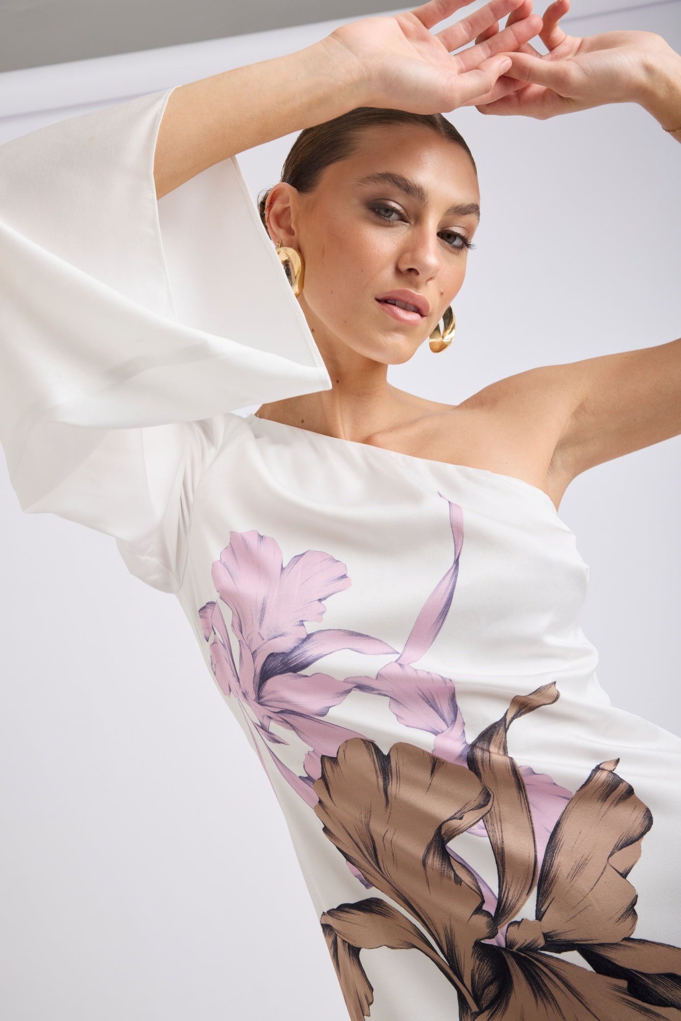 Les Fluer One Shoulder Dress