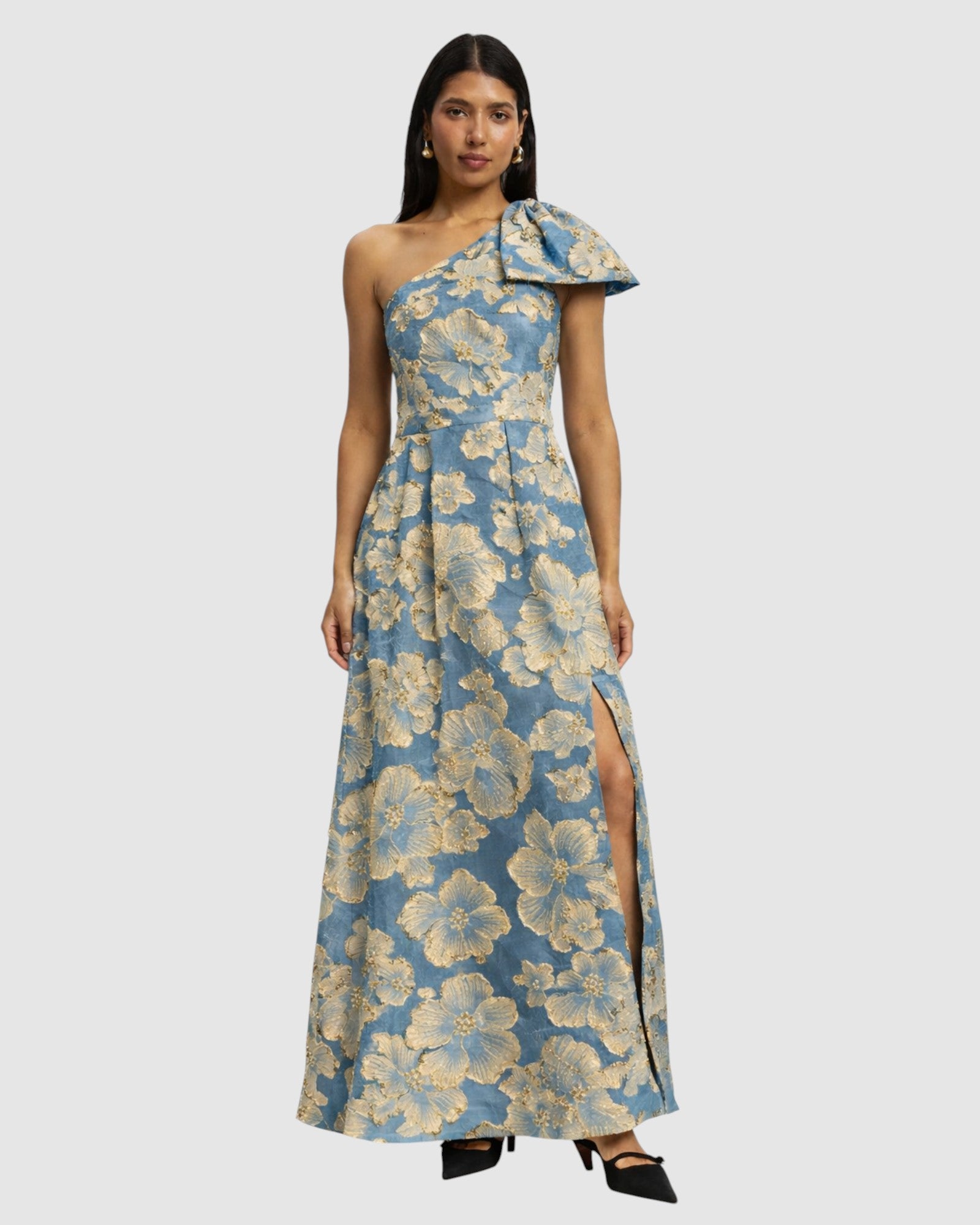 Vaelrie Bow Maxi Dress