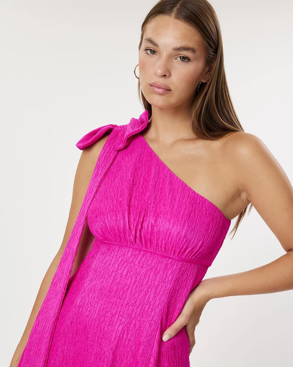 Maddie Bow Midi Dress